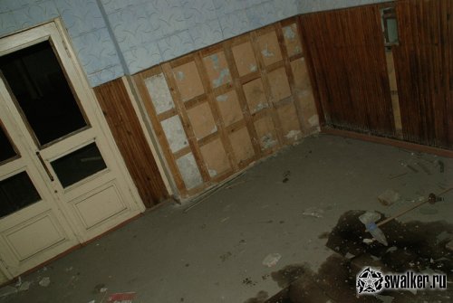 Заброшенная военная часть, Украина