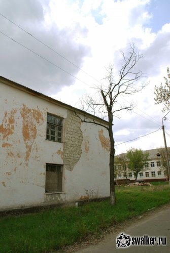 Заброшенная военная часть, Украина