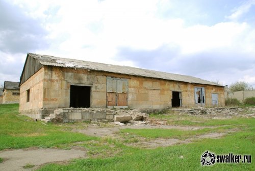 Заброшенная военная часть, Украина