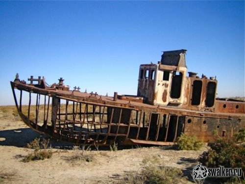 Кладбище кораблей на берегу Аральского моря, Муйнак, Узбекистан