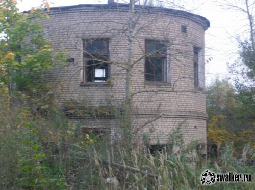 Заброшенный стекольный завод, Новгородская область