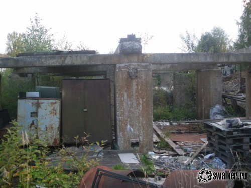 Заброшенный стекольный завод, Новгородская область