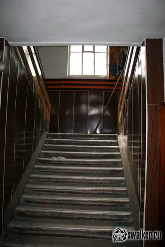 Заброшенное заводоуправление, Свердловская область