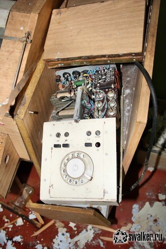 Заброшенное заводоуправление, Свердловская область