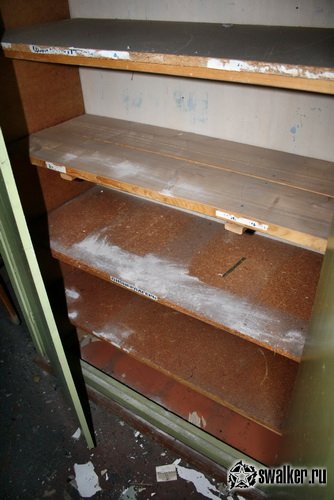 Заброшенное заводоуправление, Свердловская область