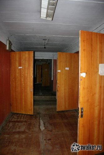 Заброшенное заводоуправление, Свердловская область