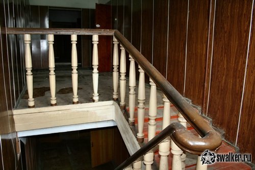 Заброшенное заводоуправление, Свердловская область