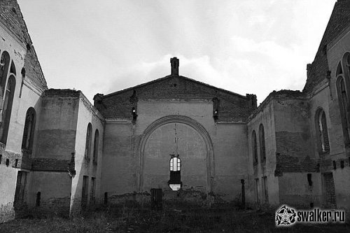 Заброшенная кирха, Саратовская область Заброшенная кирха, Саратовская область