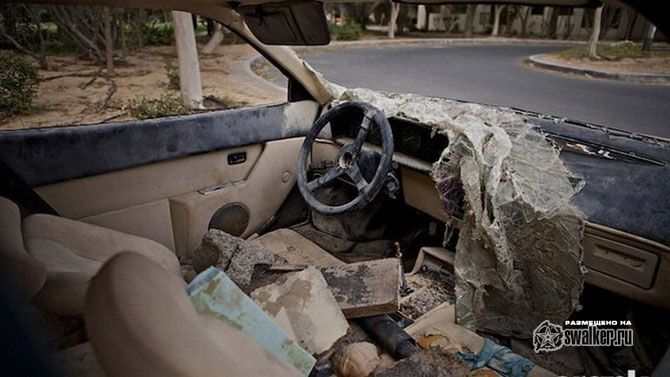 Забытый на стоянке Ферарри