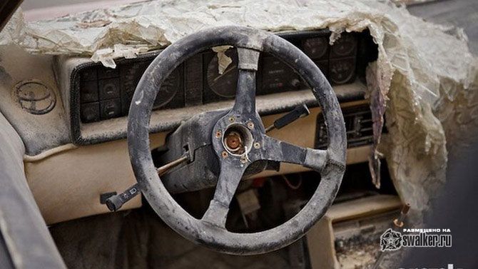 Забытый на стоянке Ферарри