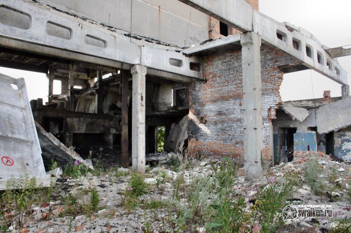 Заброшенный кирпичный завод, Свердловская область