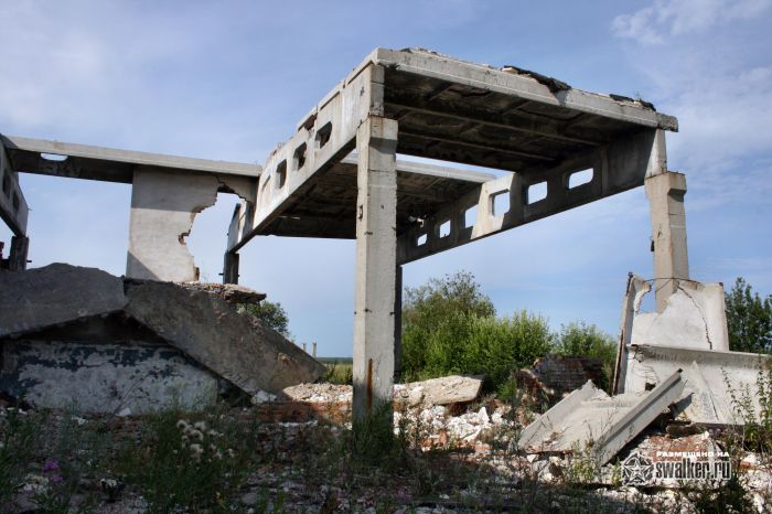 Заброшенный кирпичный завод, Свердловская область