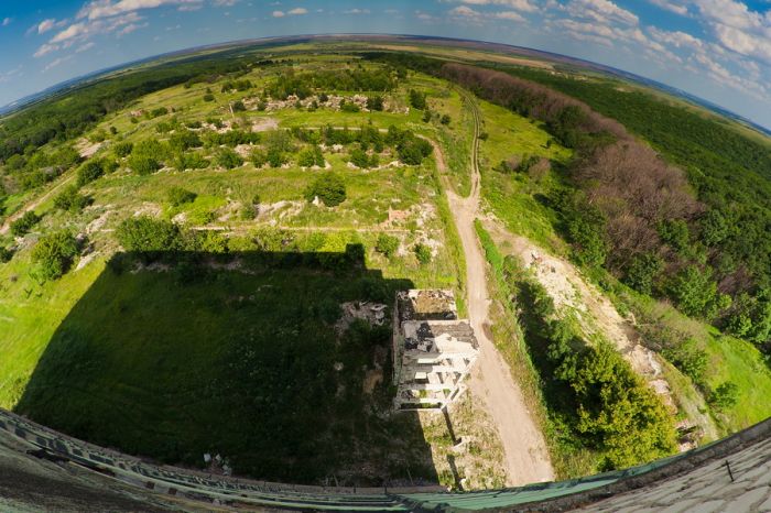 Заброшенный элеватор, Воронежская область Заброшенный элеватор, Воронежская область