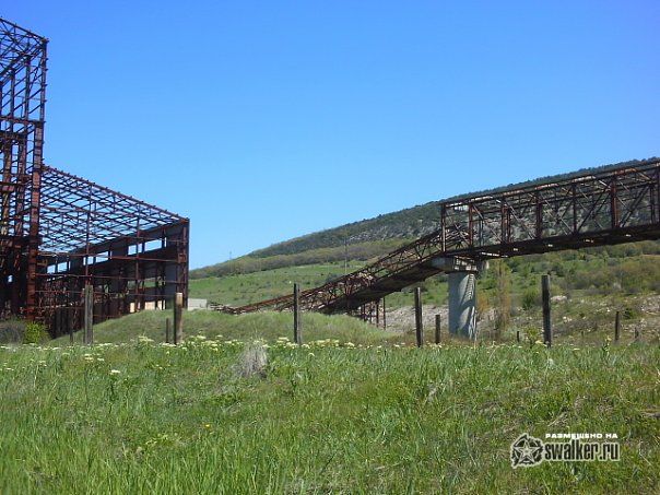 Заброшенный карьер