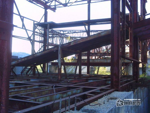 Заброшенный карьер