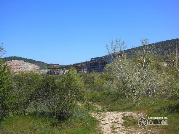 Заброшенный карьер