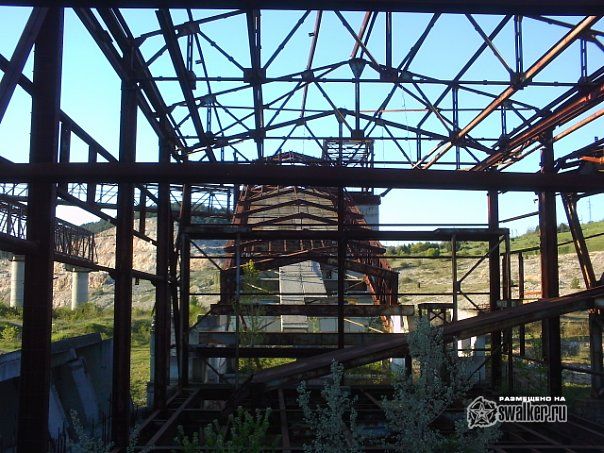 Заброшенный карьер