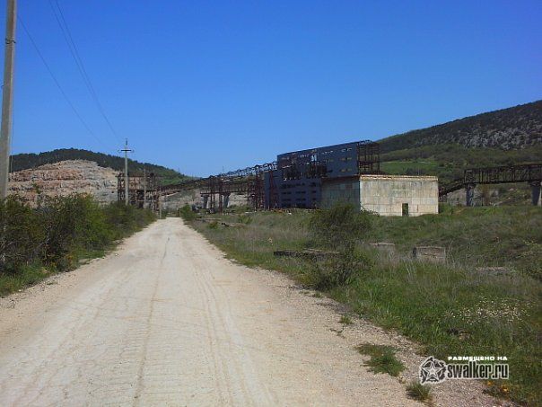 Заброшенный карьер