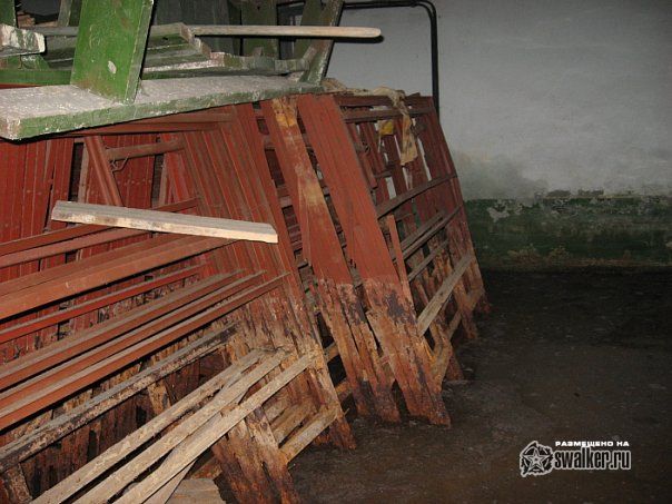 Заброшенное бомбоубежище  Заброшенное бомбоубежище