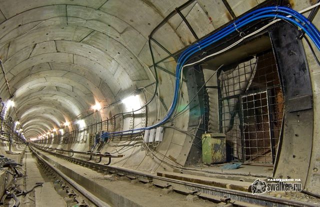 Прогулка по Киевскому метро-строю Прогулка по Киевскому метро-строю