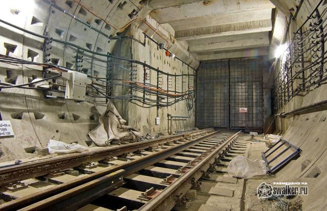 Прогулка по Киевскому метро-строю Прогулка по Киевскому метро-строю