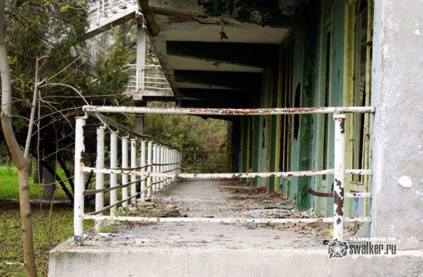 Лагерь возле Молодой Гвардии Лагерь возле Молодой Гвардии