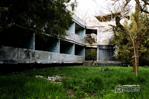 Лагерь возле Молодой Гвардии Лагерь возле Молодой Гвардии