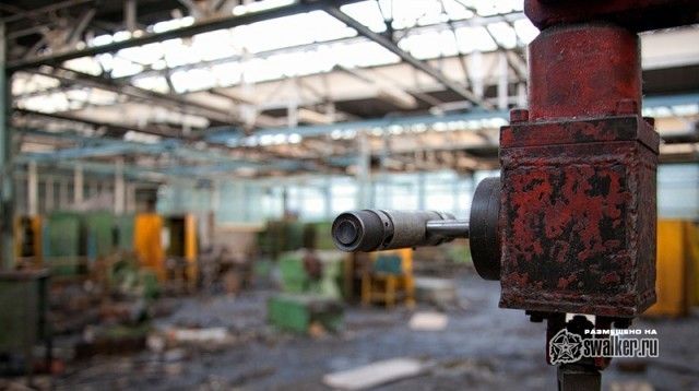 Заброшенный цех механической обработки, Москва