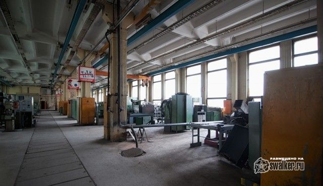 Заброшенный цех механической обработки, Москва