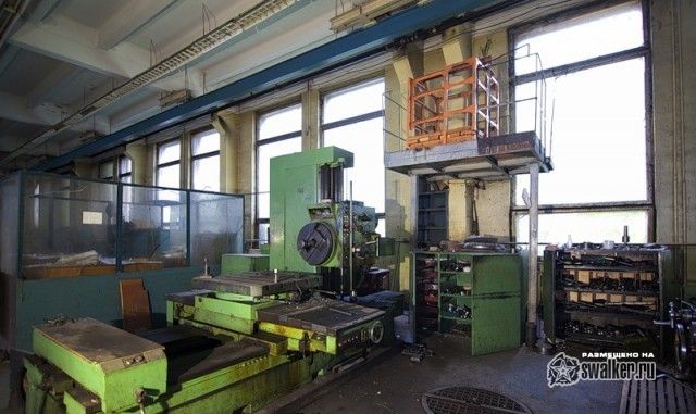 Заброшенный цех механической обработки, Москва