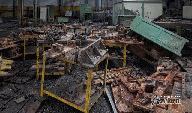 Заброшенный цех механической обработки, Москва