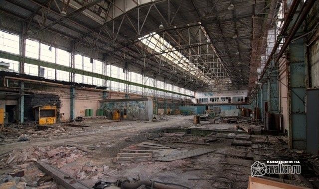 Заброшенный цех механической обработки, Москва