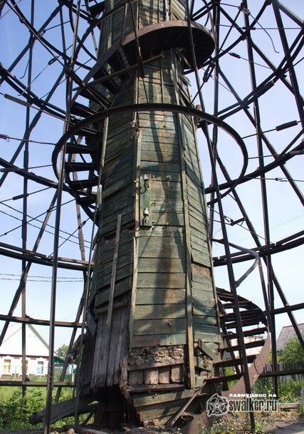 Шуховская водонапорная башня в Борисове, Белорусь Шуховская водонапорная башня в Борисове, Белорусь