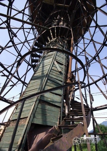 Шуховская водонапорная башня в Борисове, Белорусь Шуховская водонапорная башня в Борисове, Белорусь