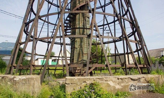 Шуховская водонапорная башня в Борисове, Белорусь Шуховская водонапорная башня в Борисове, Белорусь