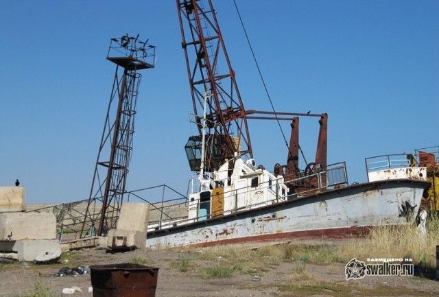 Заброшенная часть Капчагайского речного порта, Алматинская область, Казахстан