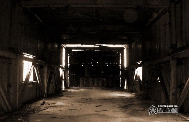 Тунельный мост завода Ростсельмаш, Ростов-на-дону Тунельный мост завода Ростсельмаш, Ростов-на-дону