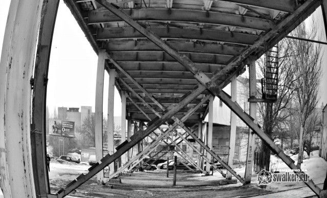 Тунельный мост завода Ростсельмаш, Ростов-на-дону Тунельный мост завода Ростсельмаш, Ростов-на-дону