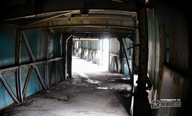 Тунельный мост завода Ростсельмаш, Ростов-на-дону Тунельный мост завода Ростсельмаш, Ростов-на-дону