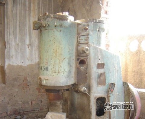 Заброшенные цеха и склады автобазы, Алматинская область, Казахстан Заброшенные цеха и склады автобазы, Алматинская область, Казахстан