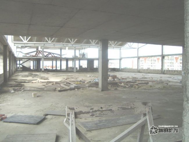 Недостроенная офисная многоэтажка, Ярославль