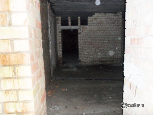 Недостроенная гостиница DALBES LICIS, Далбе, Латвия