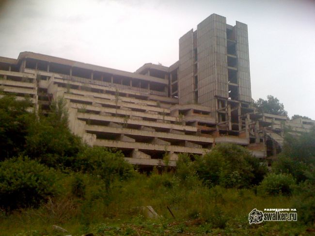 Недостроенный санаторий 