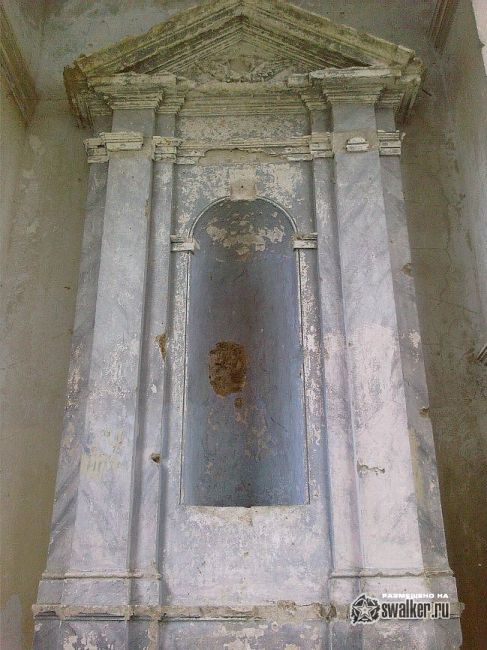 Кирха села Камянка