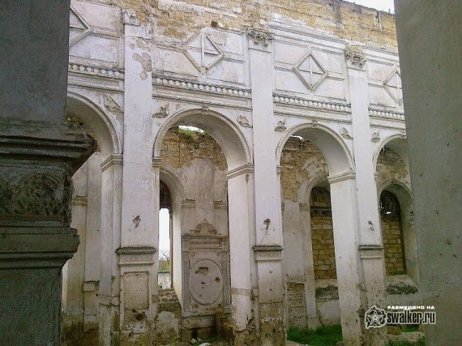 Кирха села Камянка