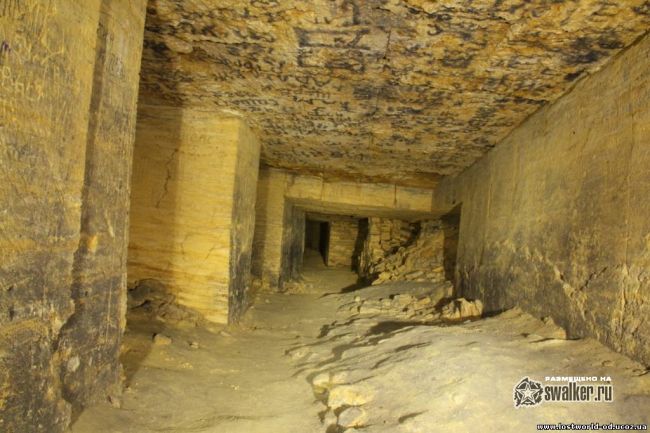 Шахта Аркадия Плаза