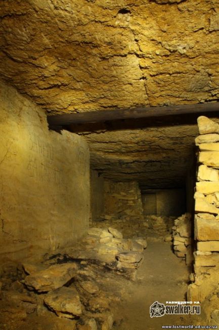 Шахта Аркадия Плаза