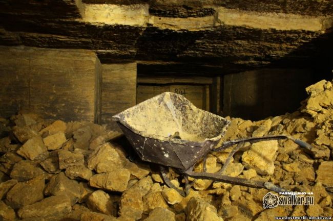 Шахта Аркадия Плаза