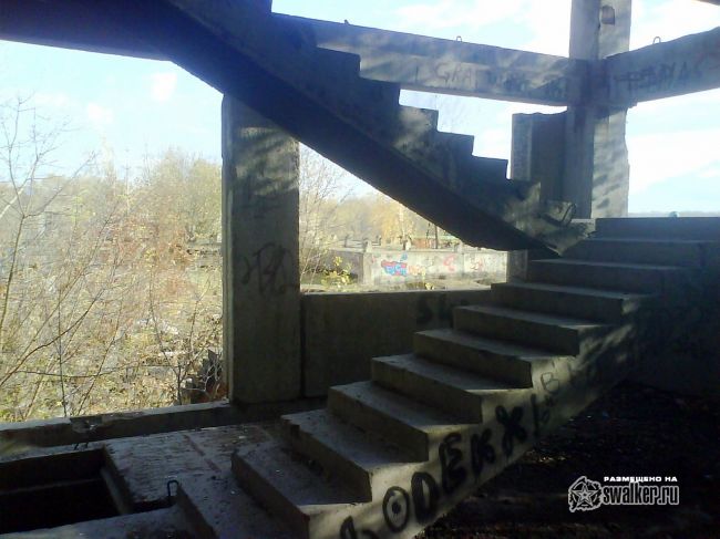 Недостроенная больница Недостроенная больница