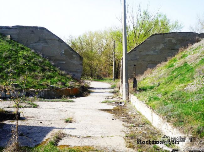 Заброшенный причал, Волгоградская область Заброшенный причал, Волгоградская область